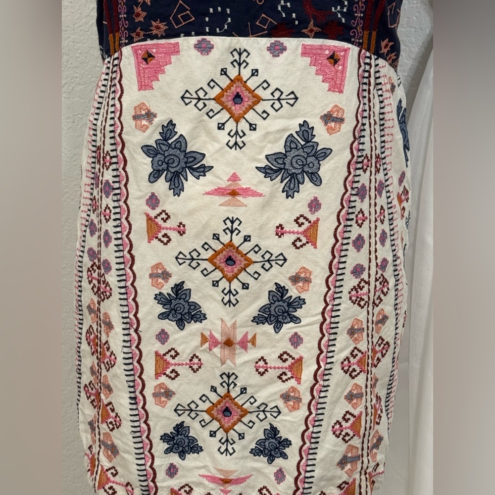 NEW Anthropologie Akemi & Kin Embroidered Southwestern Tribal Boho Dress Size 14 - Picture 6 of 16